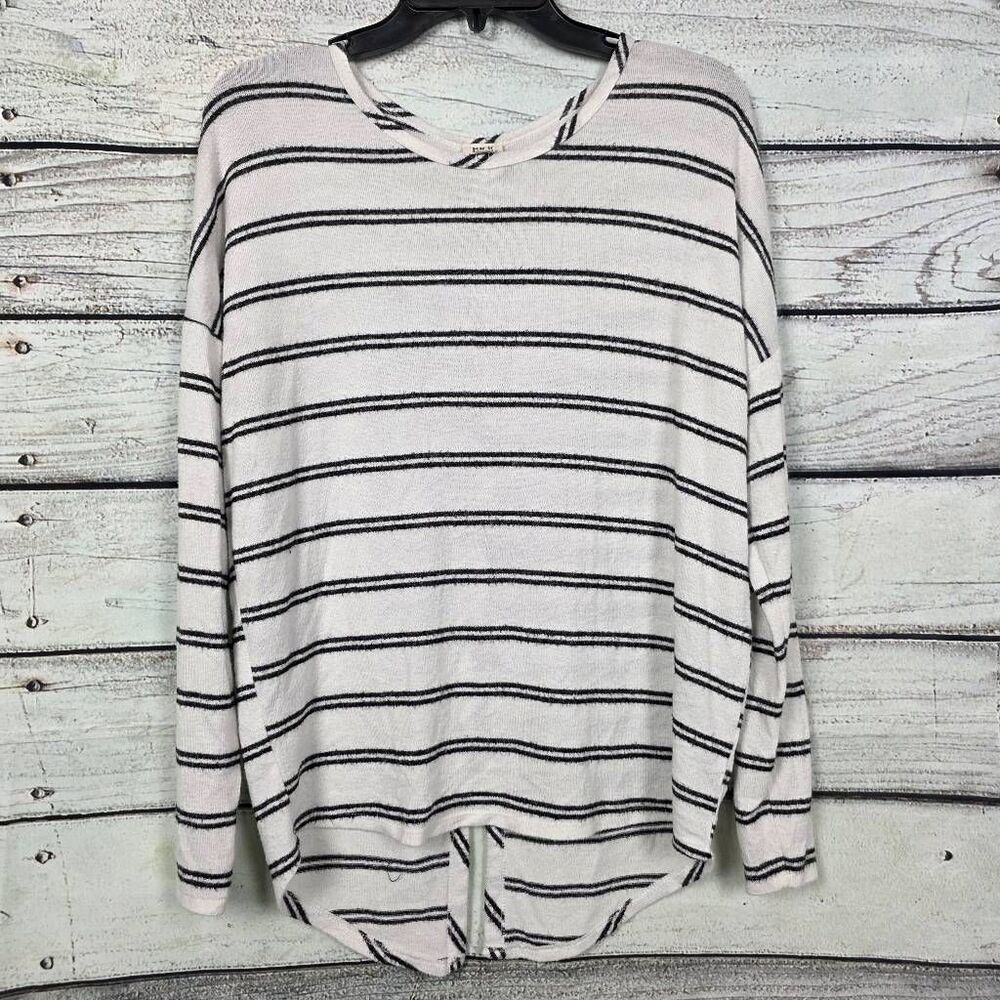 BKE XS Ivory Black Striped Button Tie Back Top